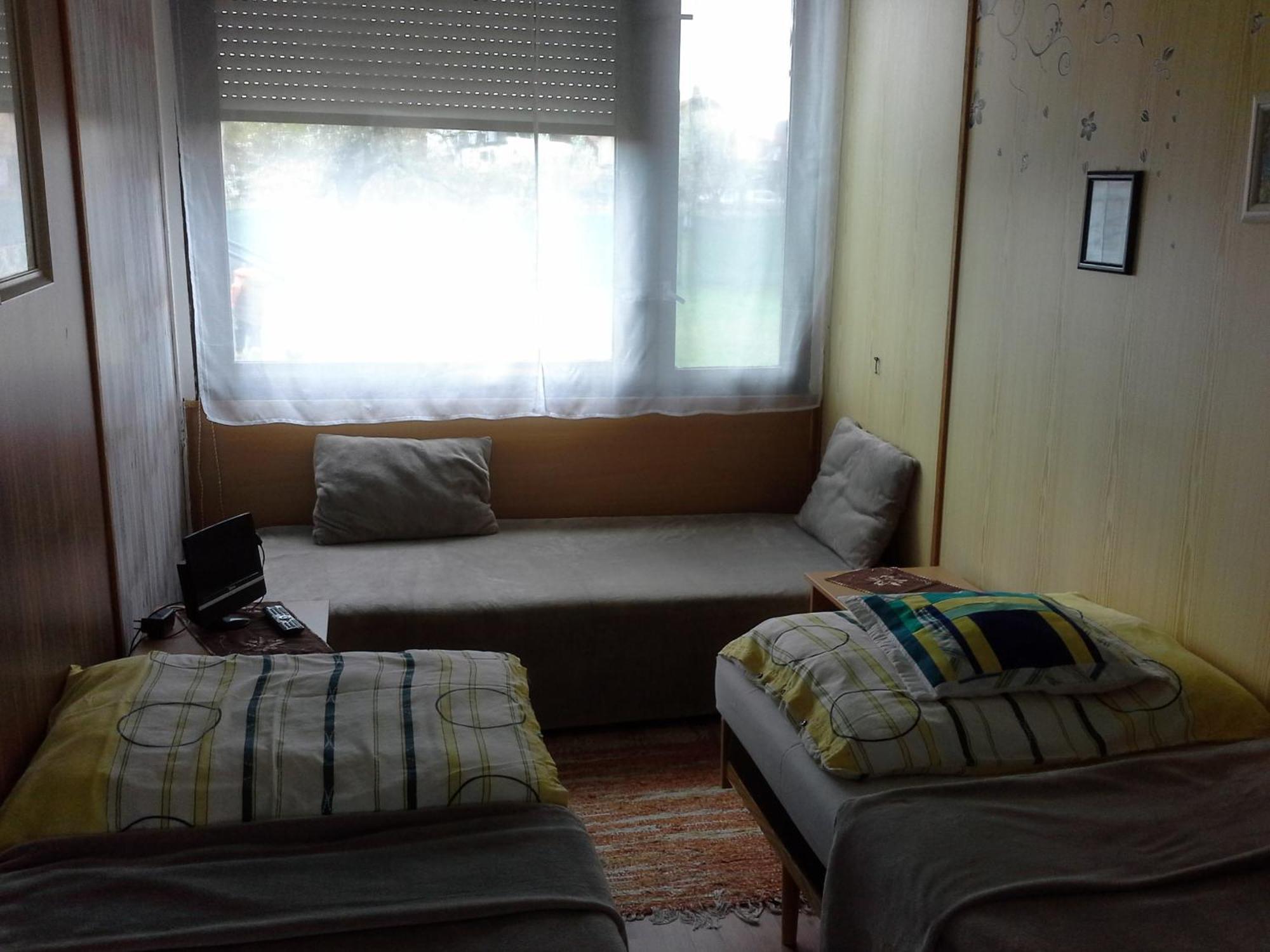 Utulny Privat Apartment เวลคีเมเดียร์ ภายนอก รูปภาพ