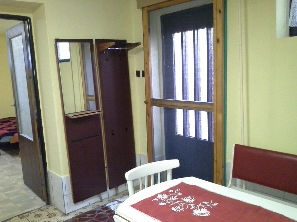 Utulny Privat Apartment เวลคีเมเดียร์ ภายนอก รูปภาพ