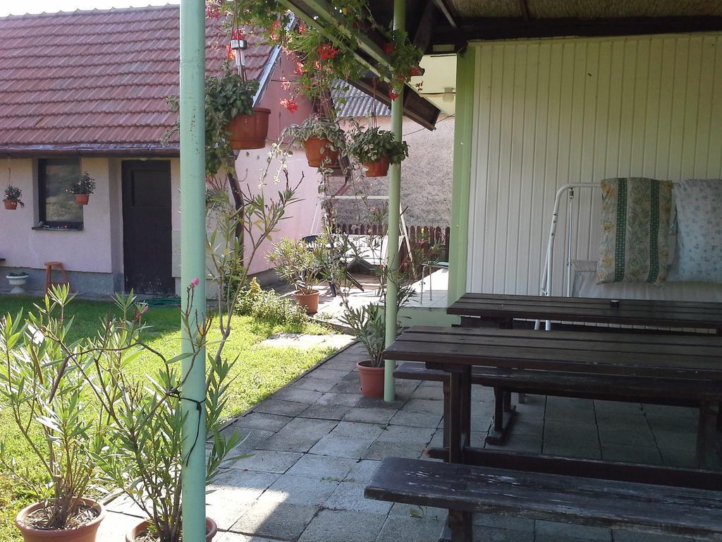 Utulny Privat Apartment เวลคีเมเดียร์ ภายนอก รูปภาพ